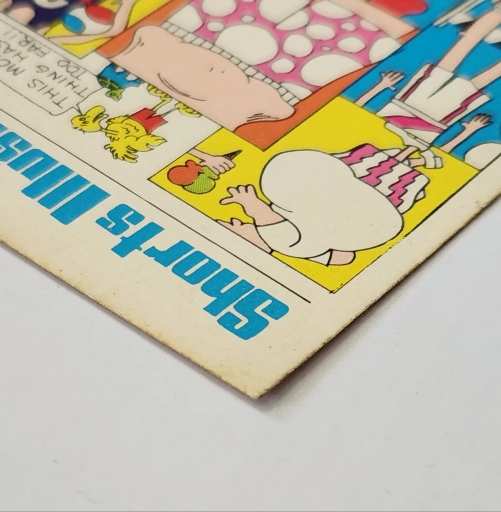 Vintage 1973 Fleer Crazy Magazine Covers Sticker - Shorts Illustrated Parody